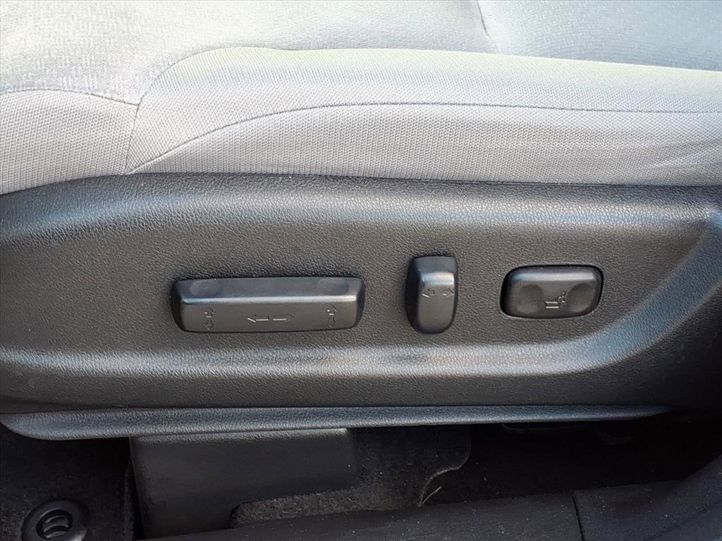 Used 2015 Honda CR-V EX image 12