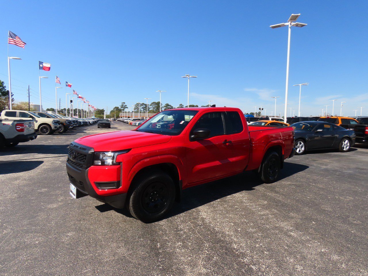 Used 2025 Nissan Frontier S image 2