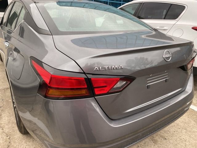 Used 2023 Nissan Altima 2.5 SV image 14