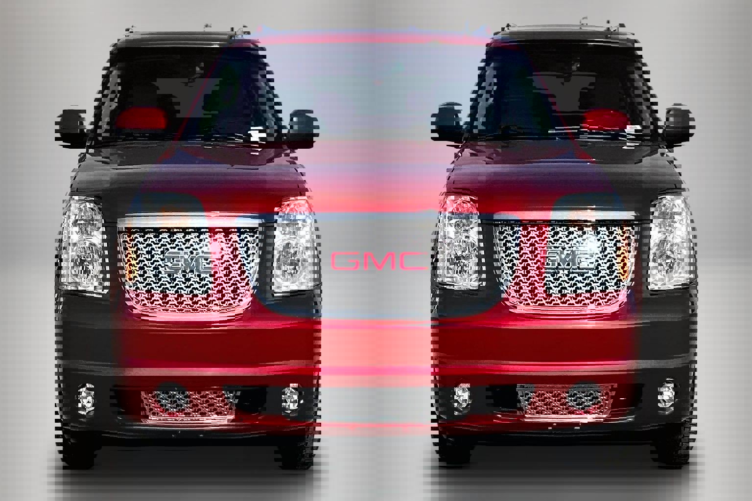 Used 2014 GMC Yukon XL Denali image 2