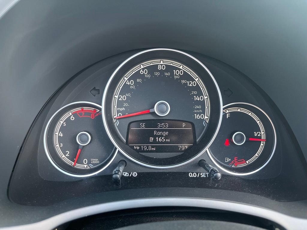 Used 2019 Volkswagen Beetle 2.0T Final Edition SEL FWD image 25