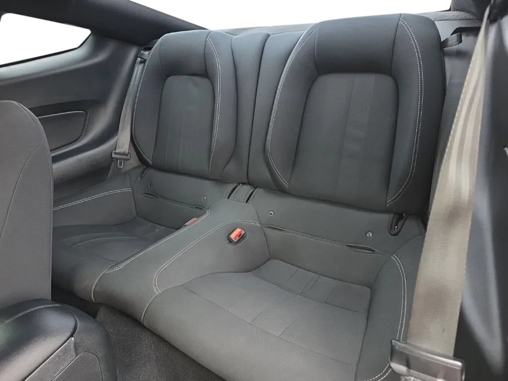 Used 2021 Ford Mustang Coupe RWD image 15