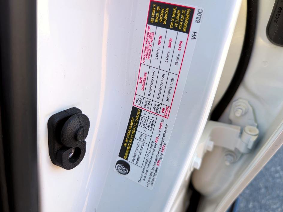 Used 2024 Nissan Armada SL w/ Midnight Edition Package image 31