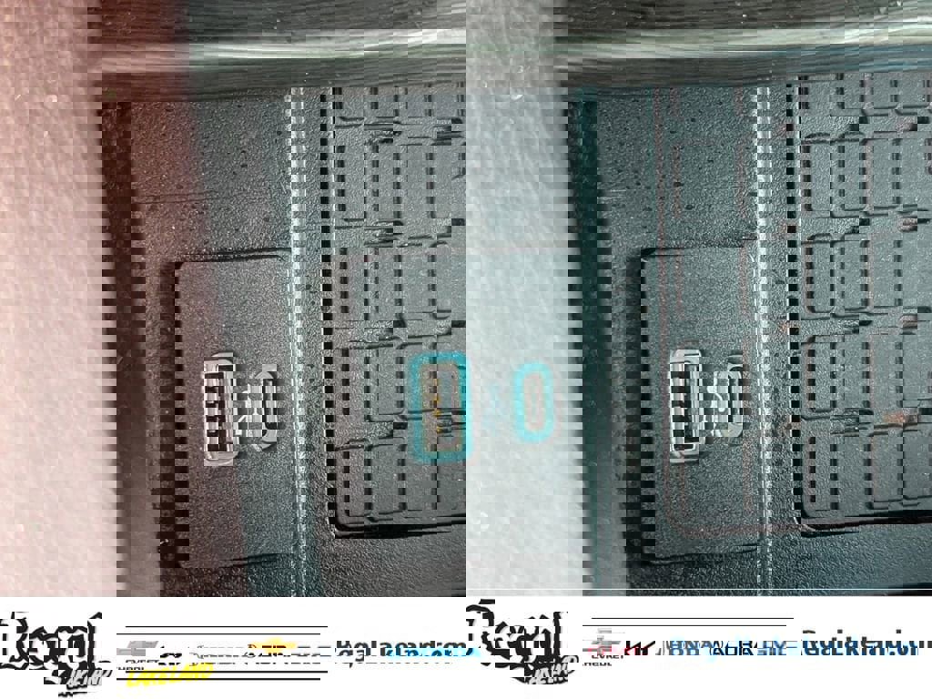 Used 2024 Ford Expedition Limited image 28