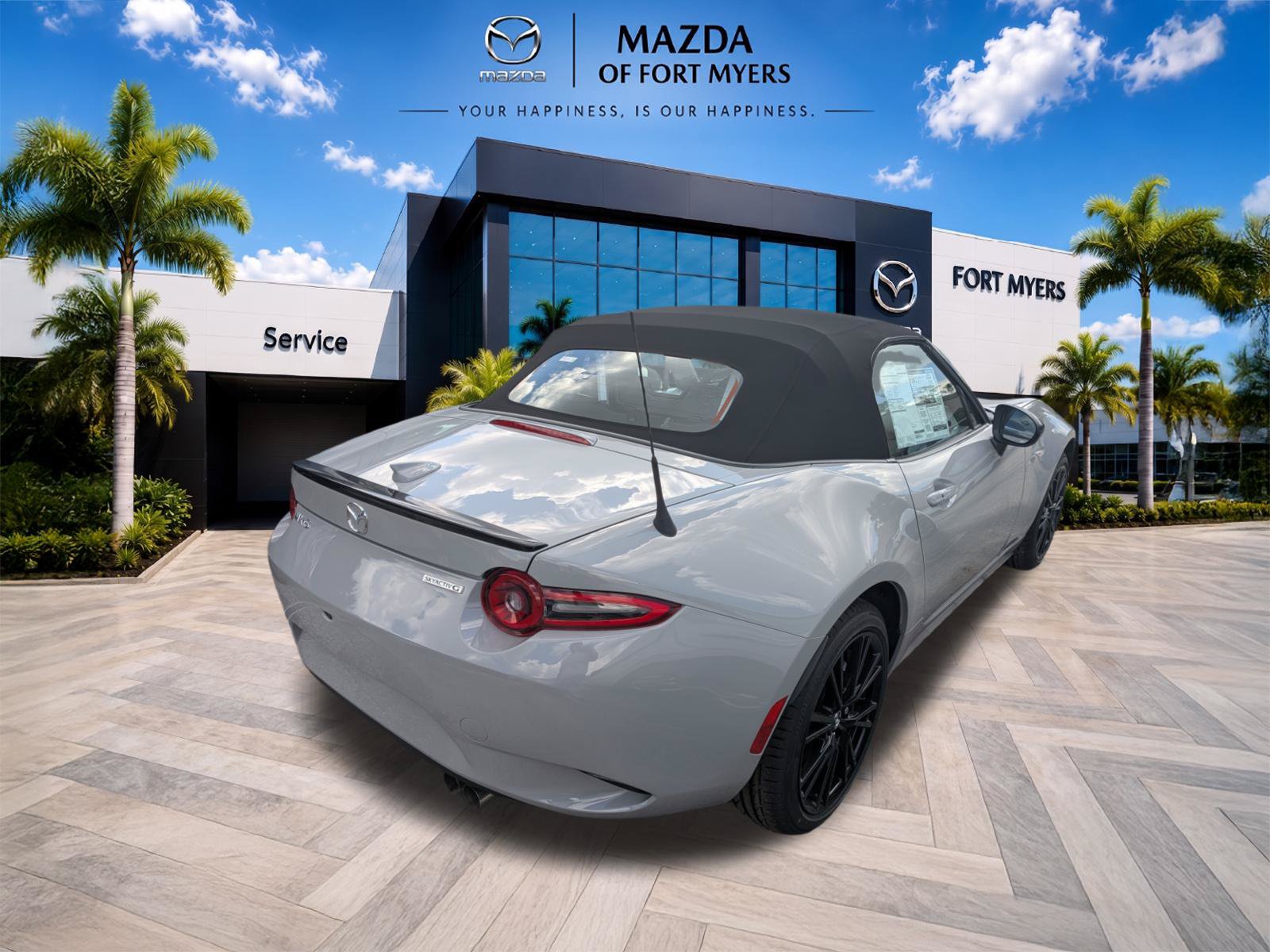 New 2026 MAZDA MX-5 Miata Club w/ Interior Package RWD image 4