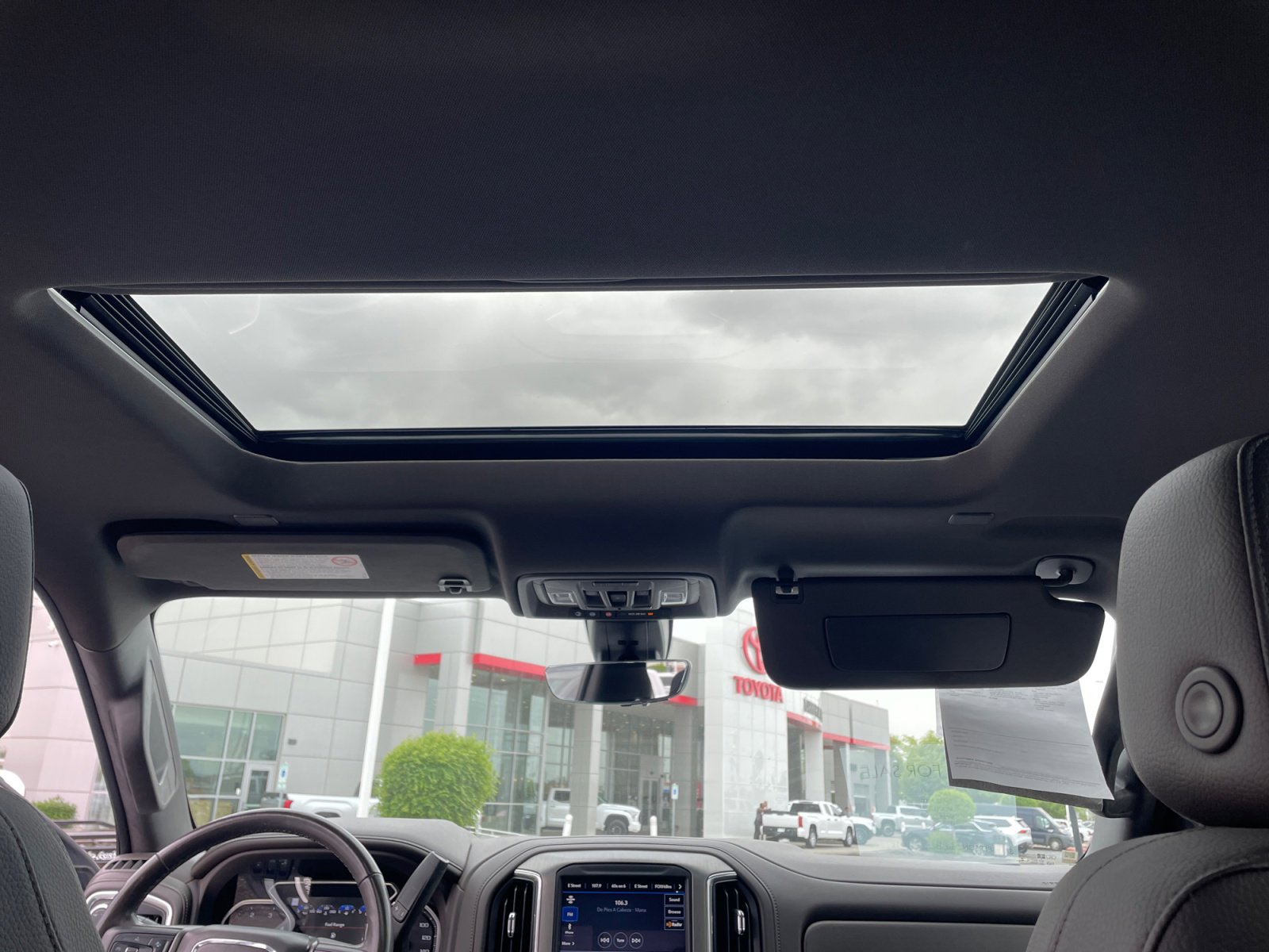 Used 2021 GMC Sierra 2500 Denali w/ Denali Ultimate Package image 33