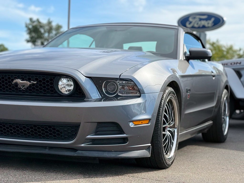 Used 2014 Ford Mustang GT Premium w/ Electronics Package RWD image 37