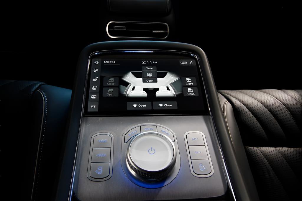 Used 2024 Genesis G90 3.5T image 22