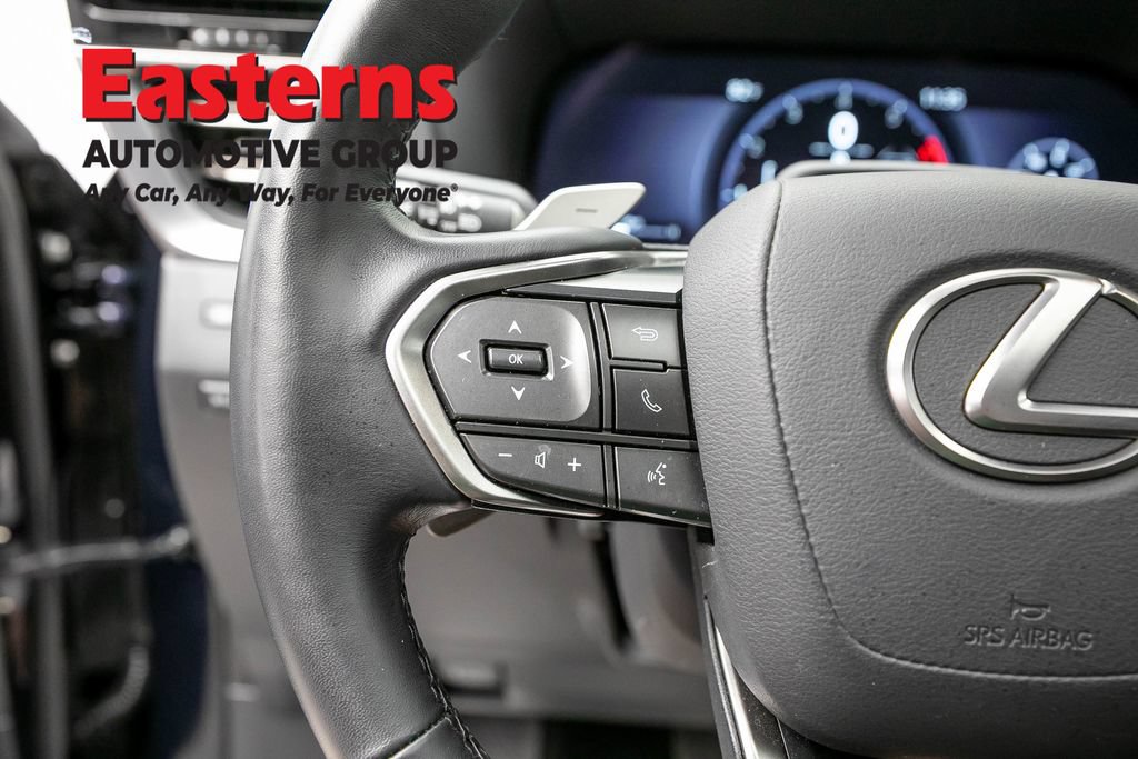 Used 2025 Lexus GX 550 w/ Accessory Package (2T) AWD/4WD image 15