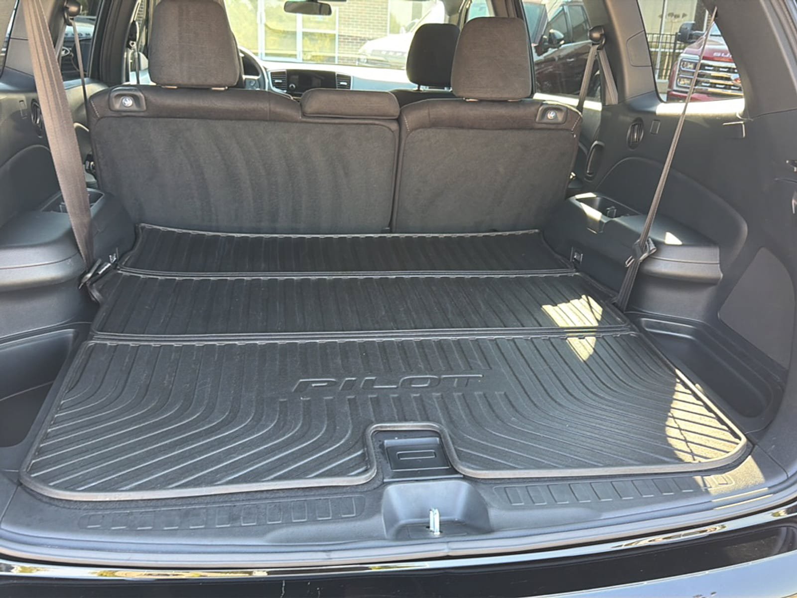 Used 2022 Honda Pilot Sport image 20