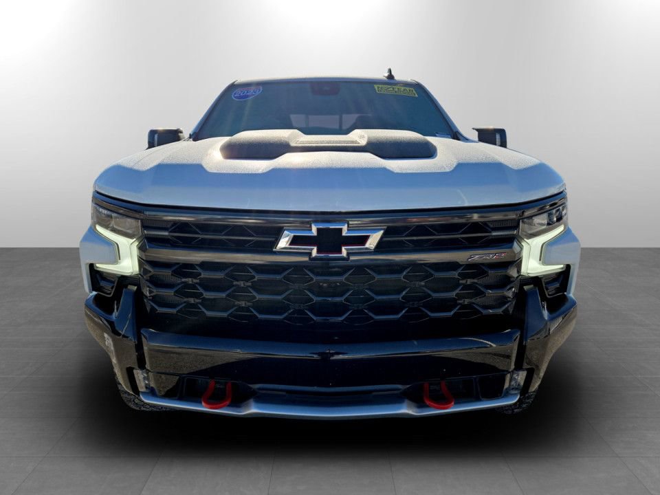 Used 2023 Chevrolet Silverado 1500 ZR2 w/ Technology Package image 4