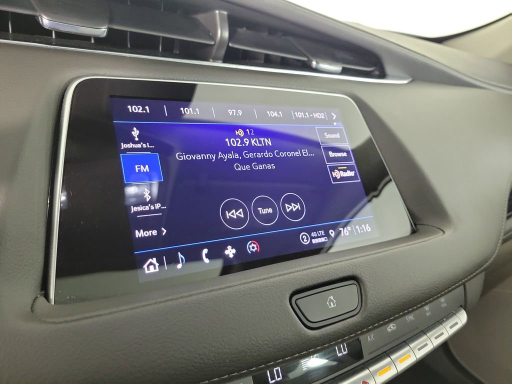 Certified 2023 Cadillac XT4 Premium Luxury image 26