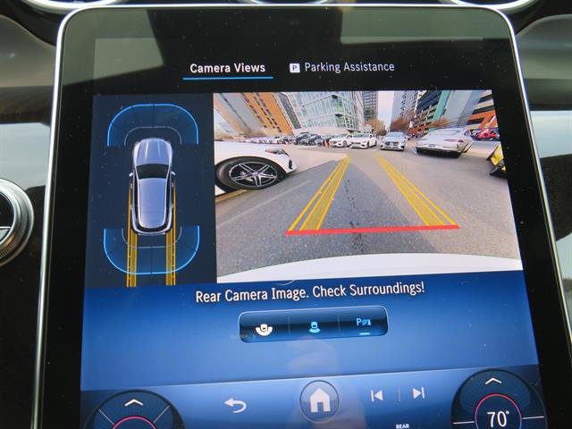 Used 2025 Mercedes-Benz GLC 300 4MATIC image 16