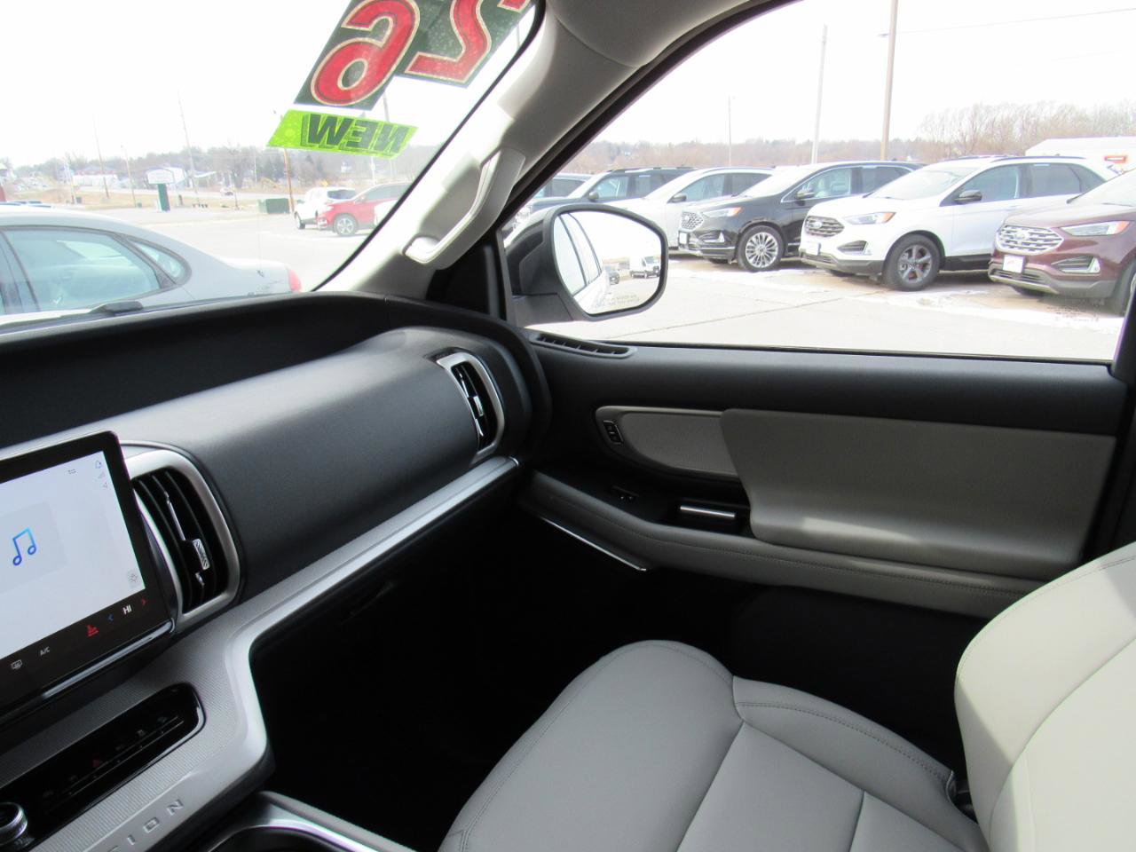 New 2026 Ford Expedition Active image 28