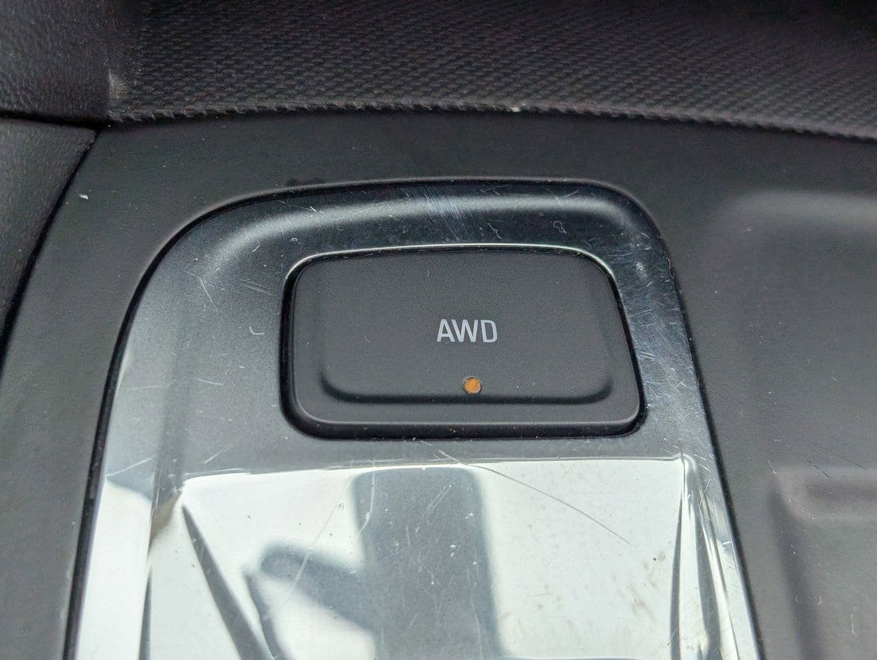 Used 2023 Chevrolet Equinox LT AWD/4WD image 18