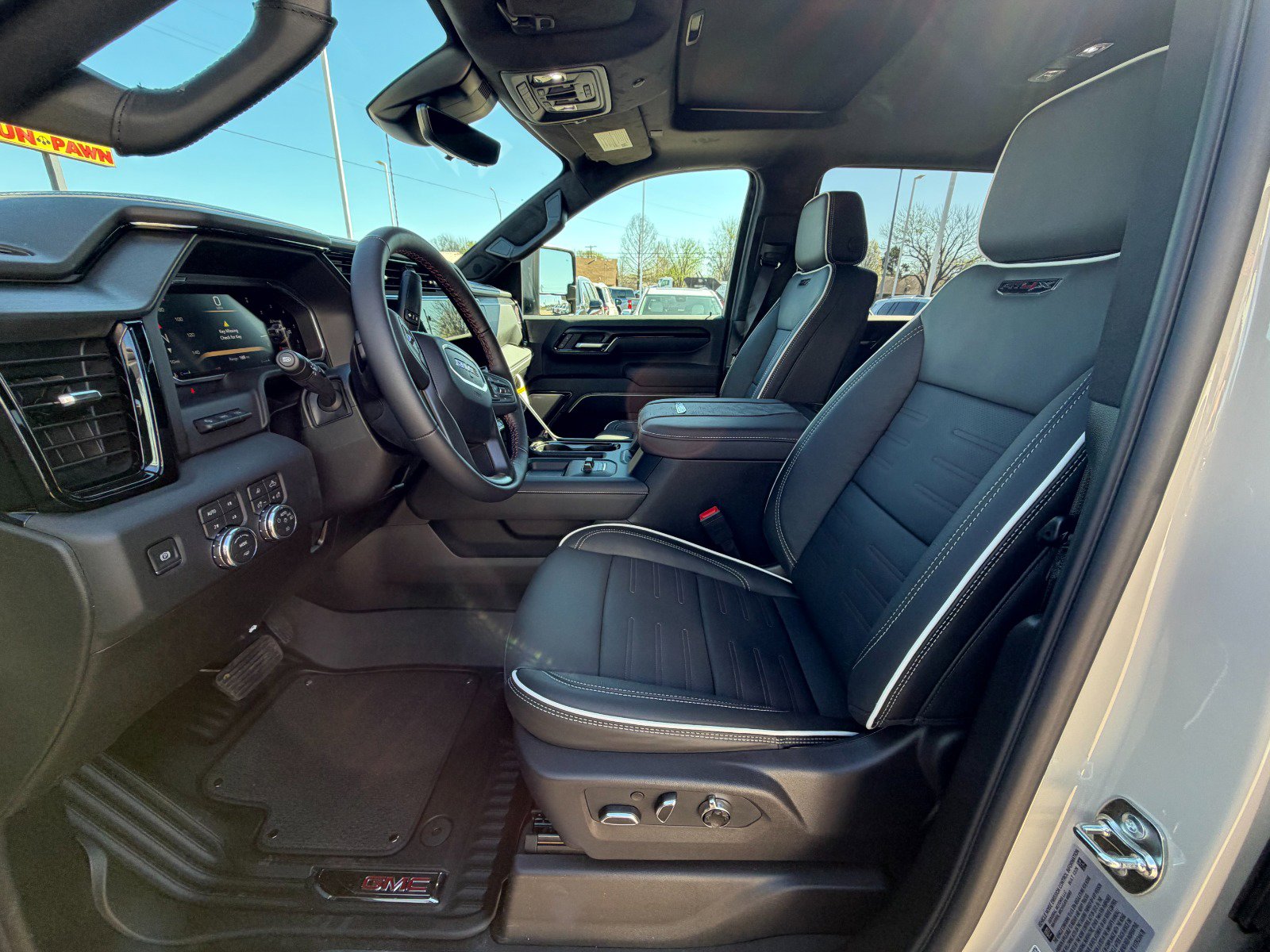 New 2026 GMC Sierra 2500 AT4X w/ LPO, Black Badging Package image 9