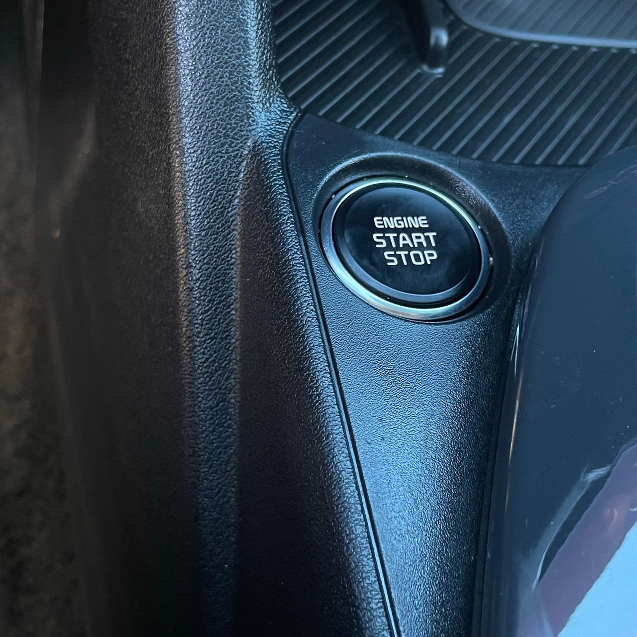 Used 2025 Kia K4 EX image 16