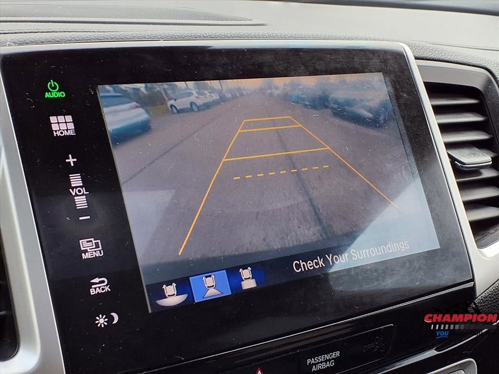 Used 2016 Honda Pilot Touring image 22