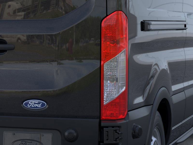 New 2026 Ford Transit 250 148 Medium Roof image 21