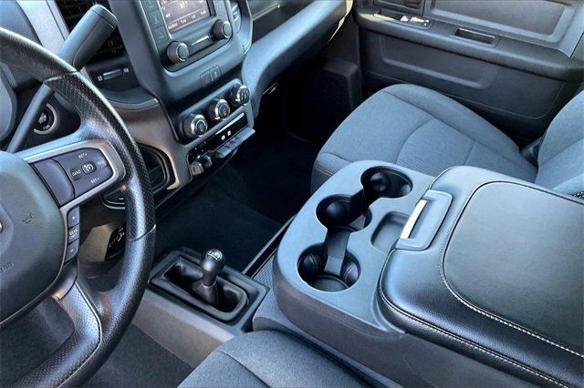 Used 2024 RAM 3500 Tradesman w/ Chrome Appearance Group image 17