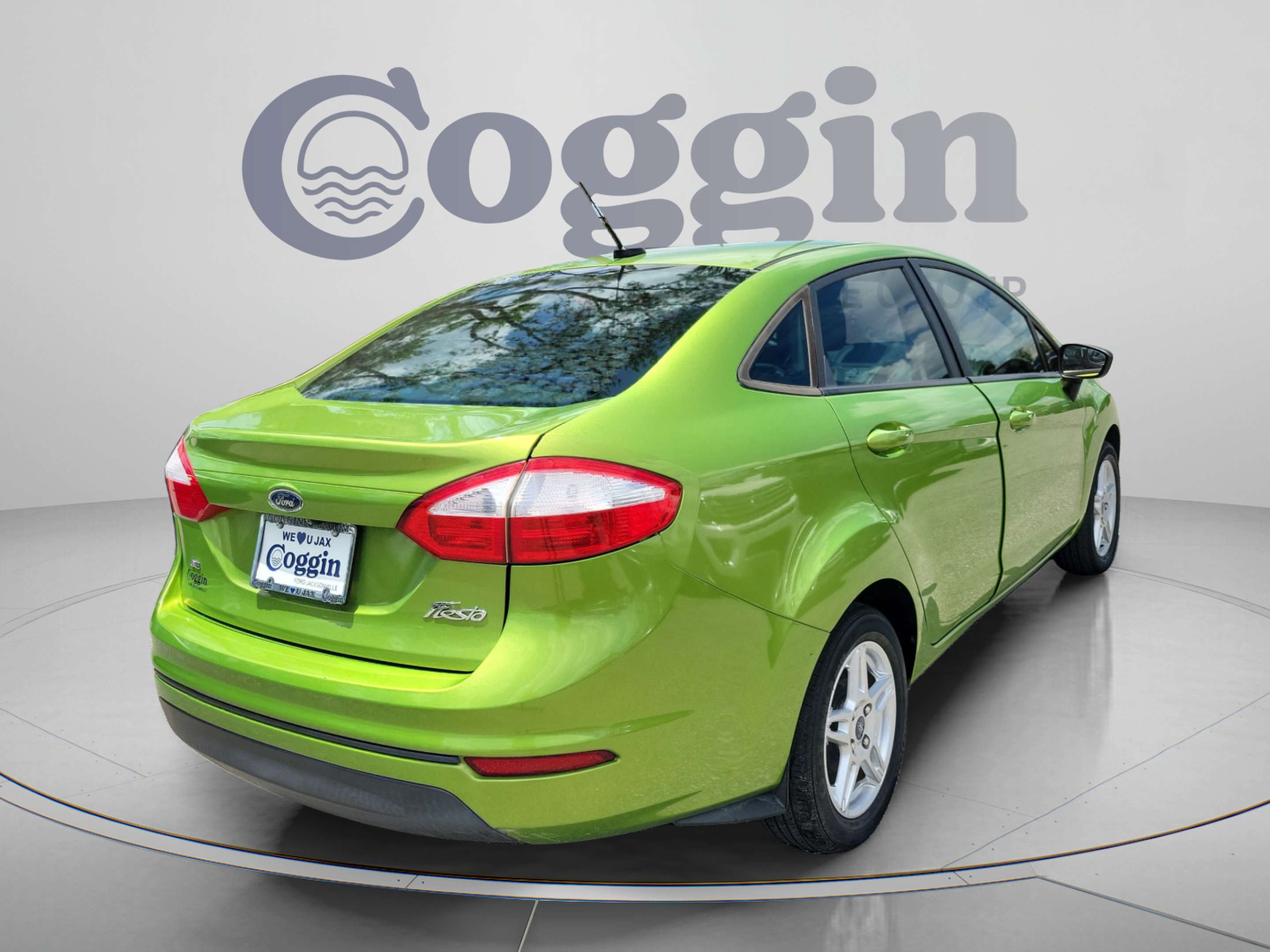 Used 2019 Ford Fiesta SE FWD image 3