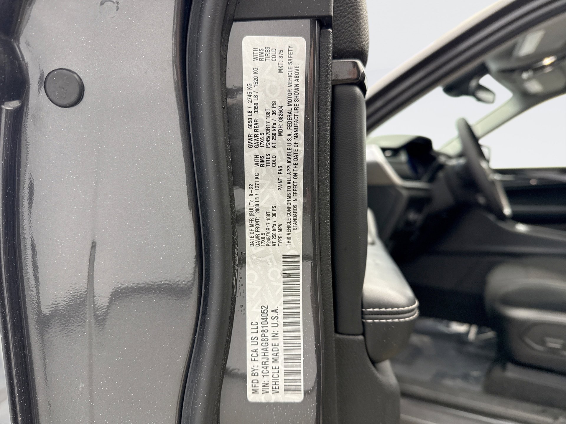 Used 2023 Jeep Grand Cherokee Laredo image 21