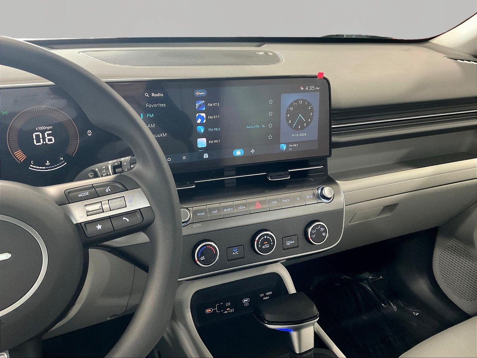 New 2027 Hyundai Kona SE AWD/4WD image 11