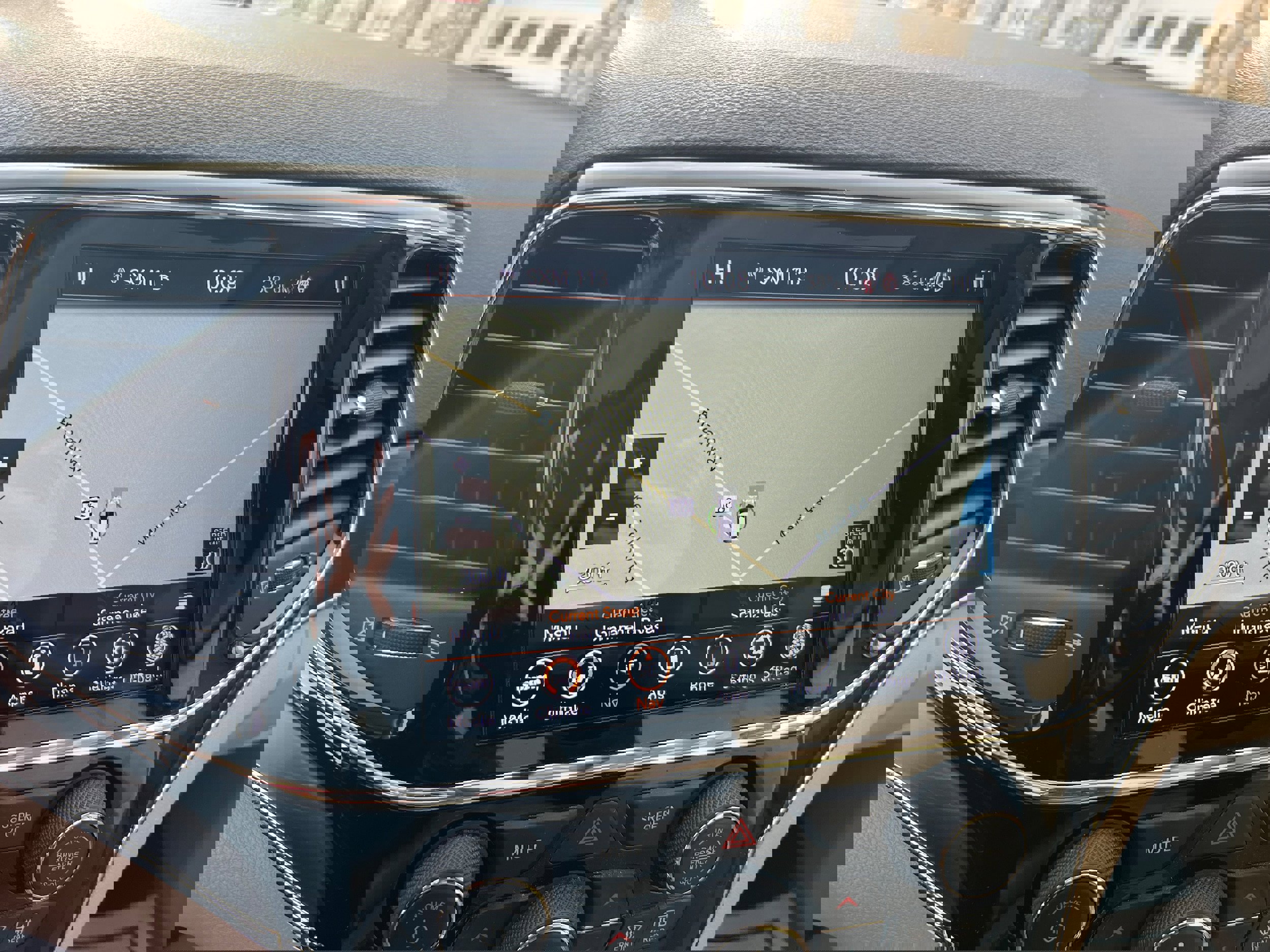 Used 2020 Jeep Grand Cherokee Limited image 17