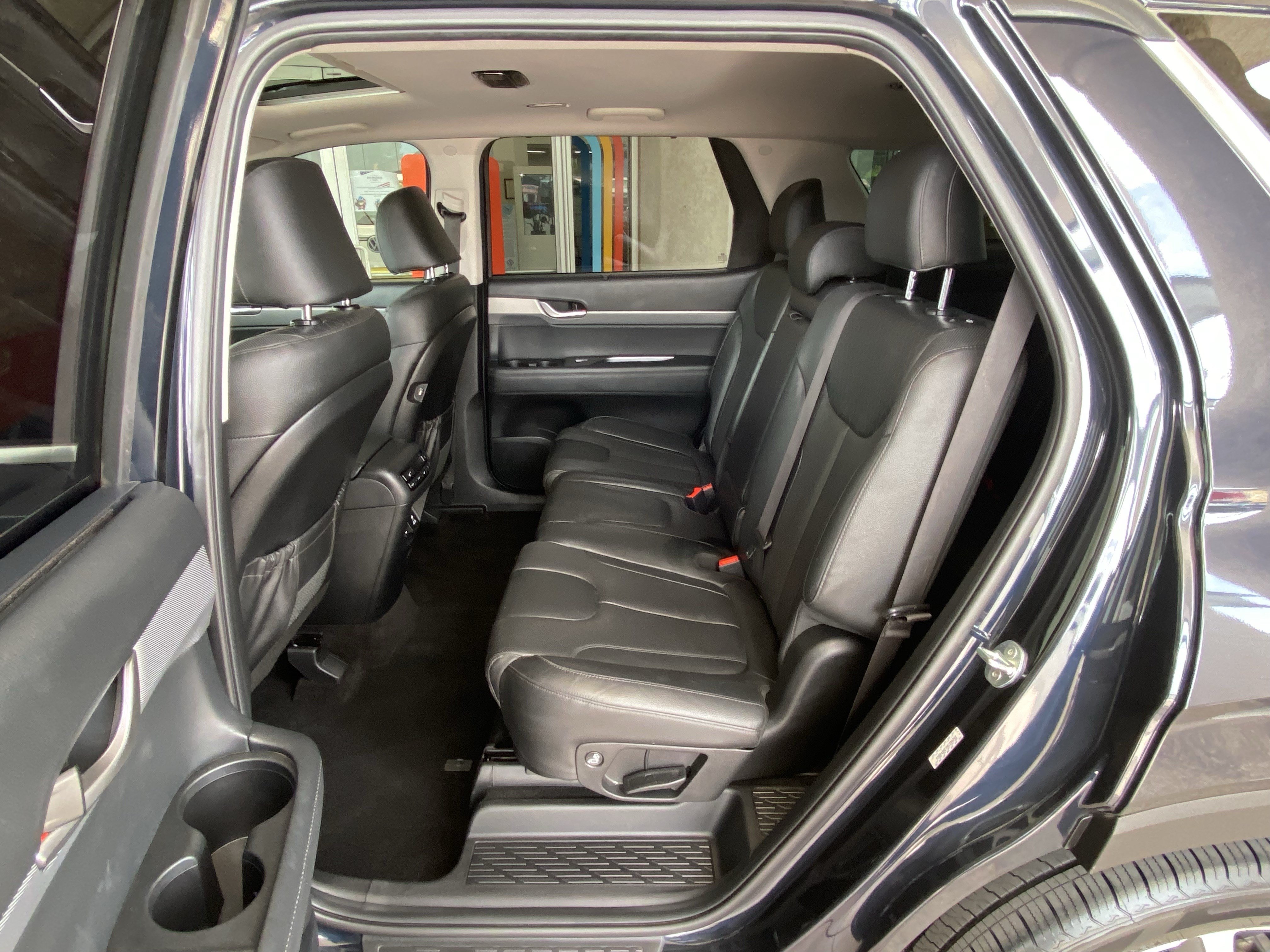 Used 2022 Hyundai Palisade SEL w/ 8P Bench Seat Package AWD/4WD image 38