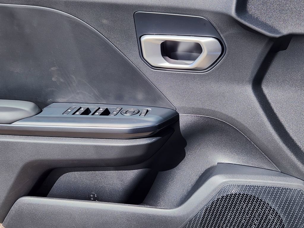 New 2026 Kia K4 LXS image 6