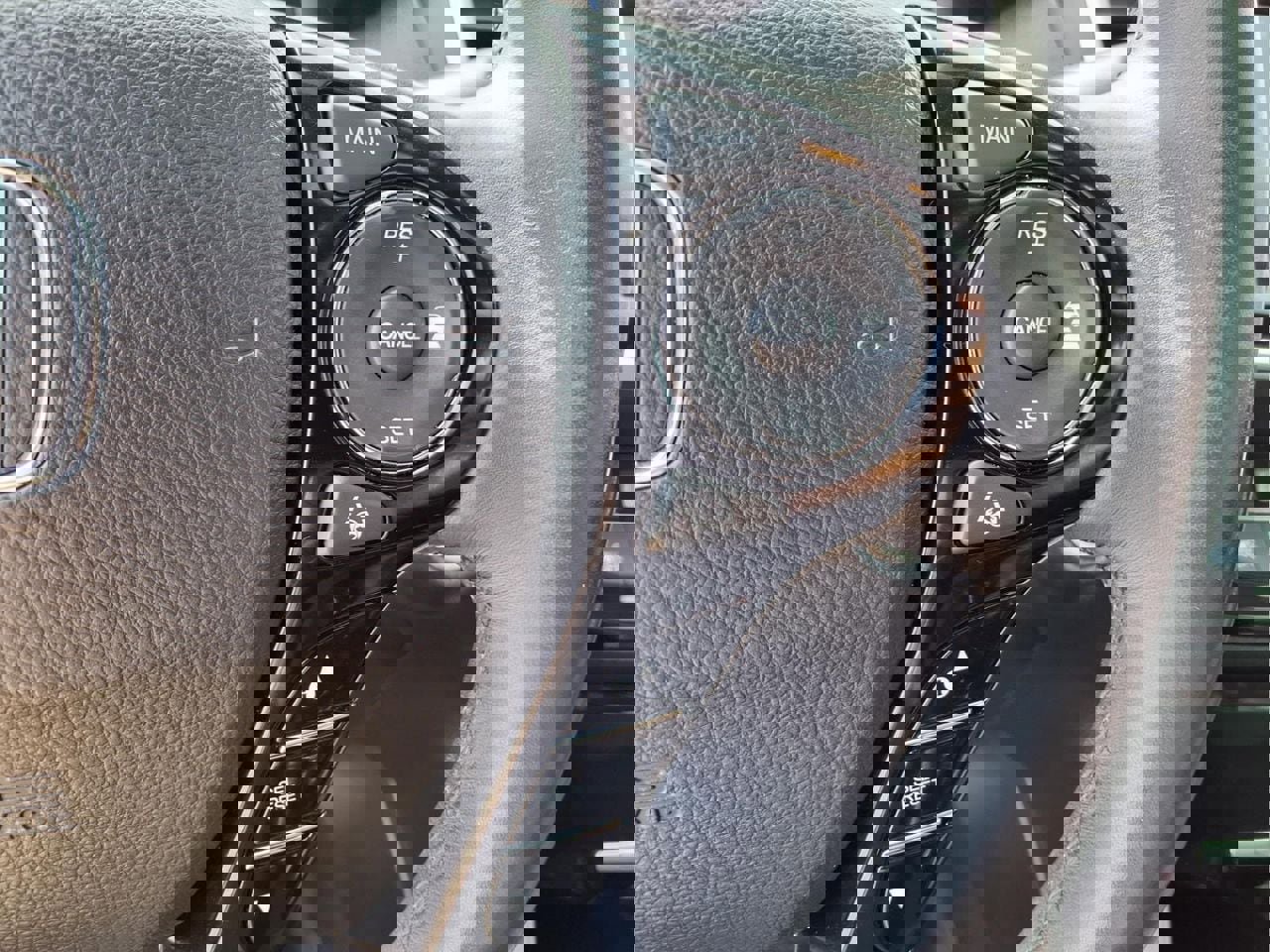 Used 2017 Honda Accord Touring image 25