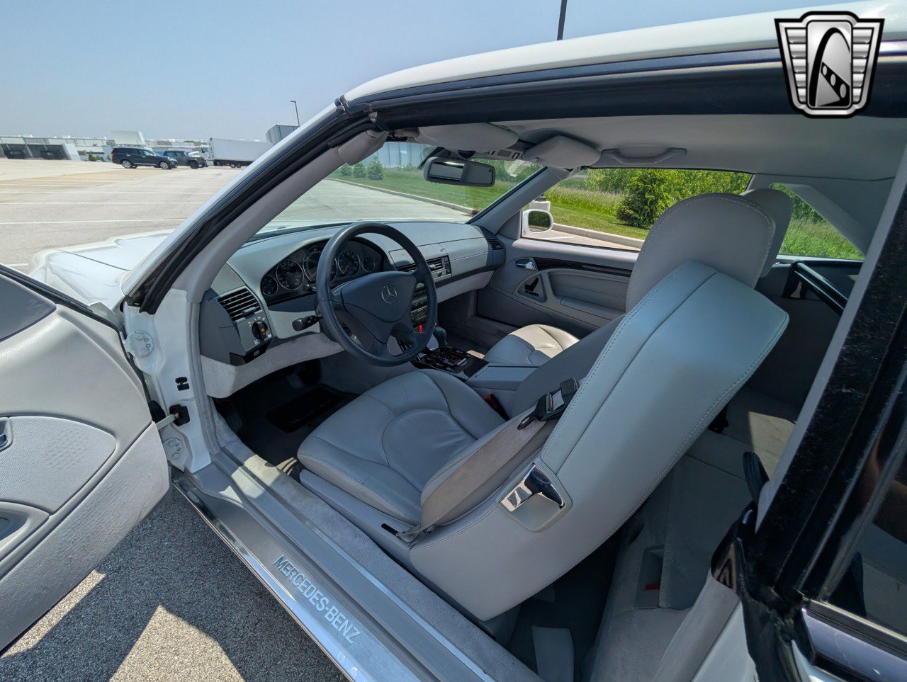 Used 2000 Mercedes-Benz SL 500 image 23