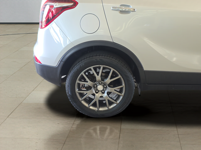 Used 2019 Buick Encore Sport Touring AWD/4WD image 30