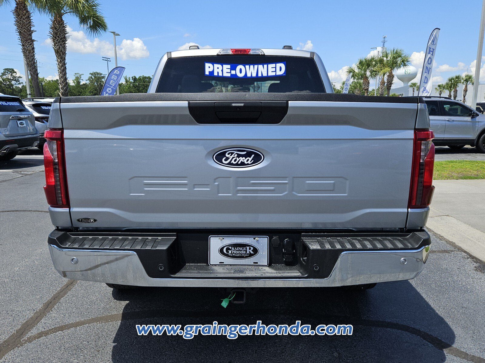 Used 2025 Ford F150 XLT w/ Equipment Group 301A Standard AWD/4WD image 4