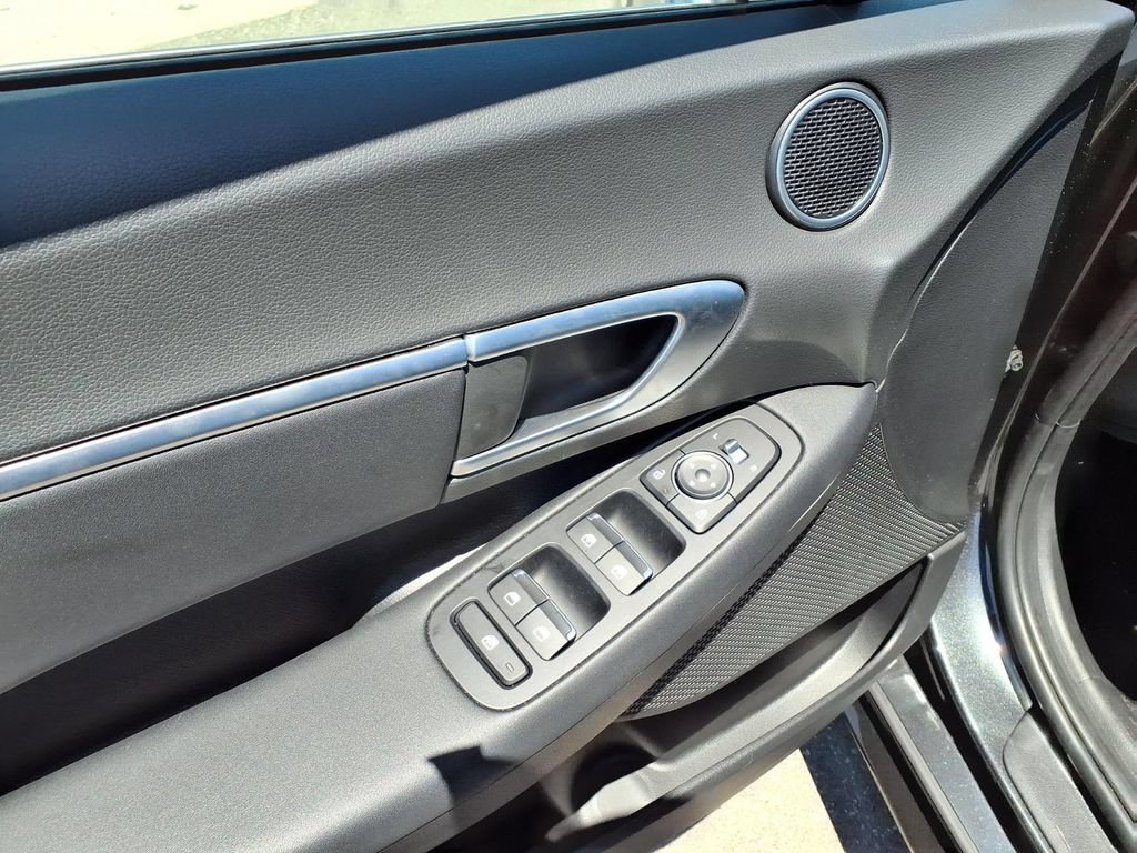 Certified 2026 Hyundai Sonata SEL FWD image 13