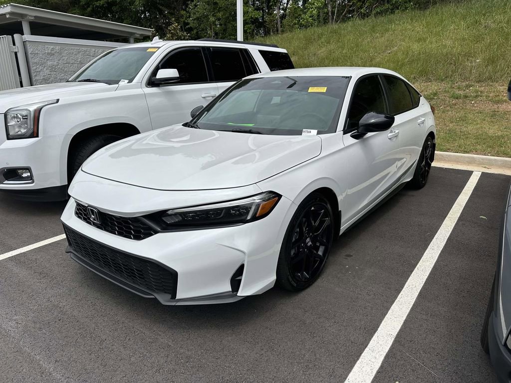 Used 2025 Honda Civic Sport image 3