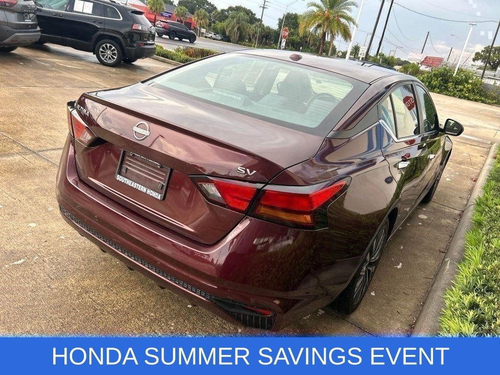 Used 2024 Nissan Altima 2.5 SV FWD image 7