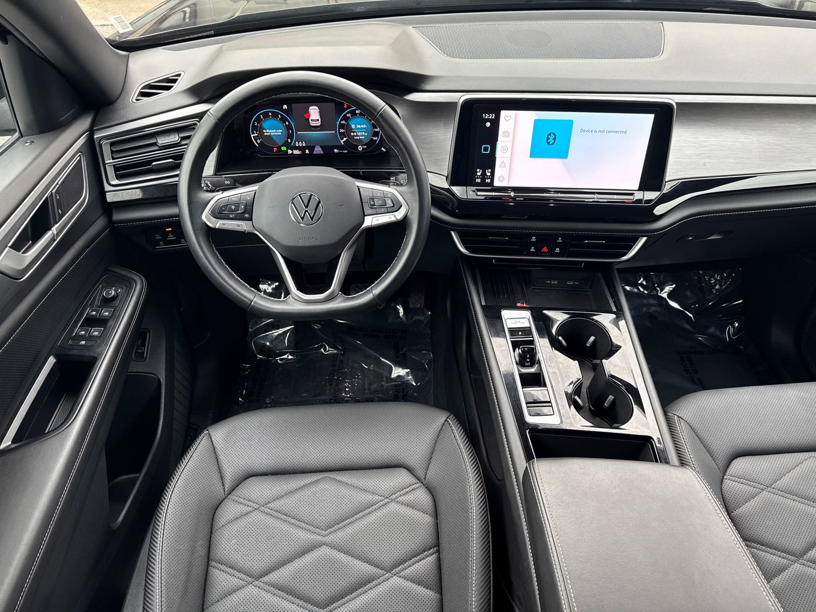 Used 2025 Volkswagen Atlas Cross Sport SE image 23