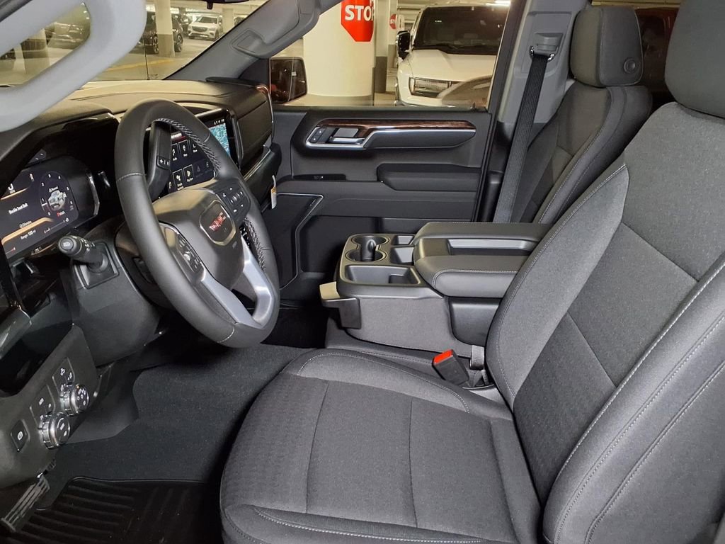 New 2026 GMC Sierra 1500 Elevation image 15