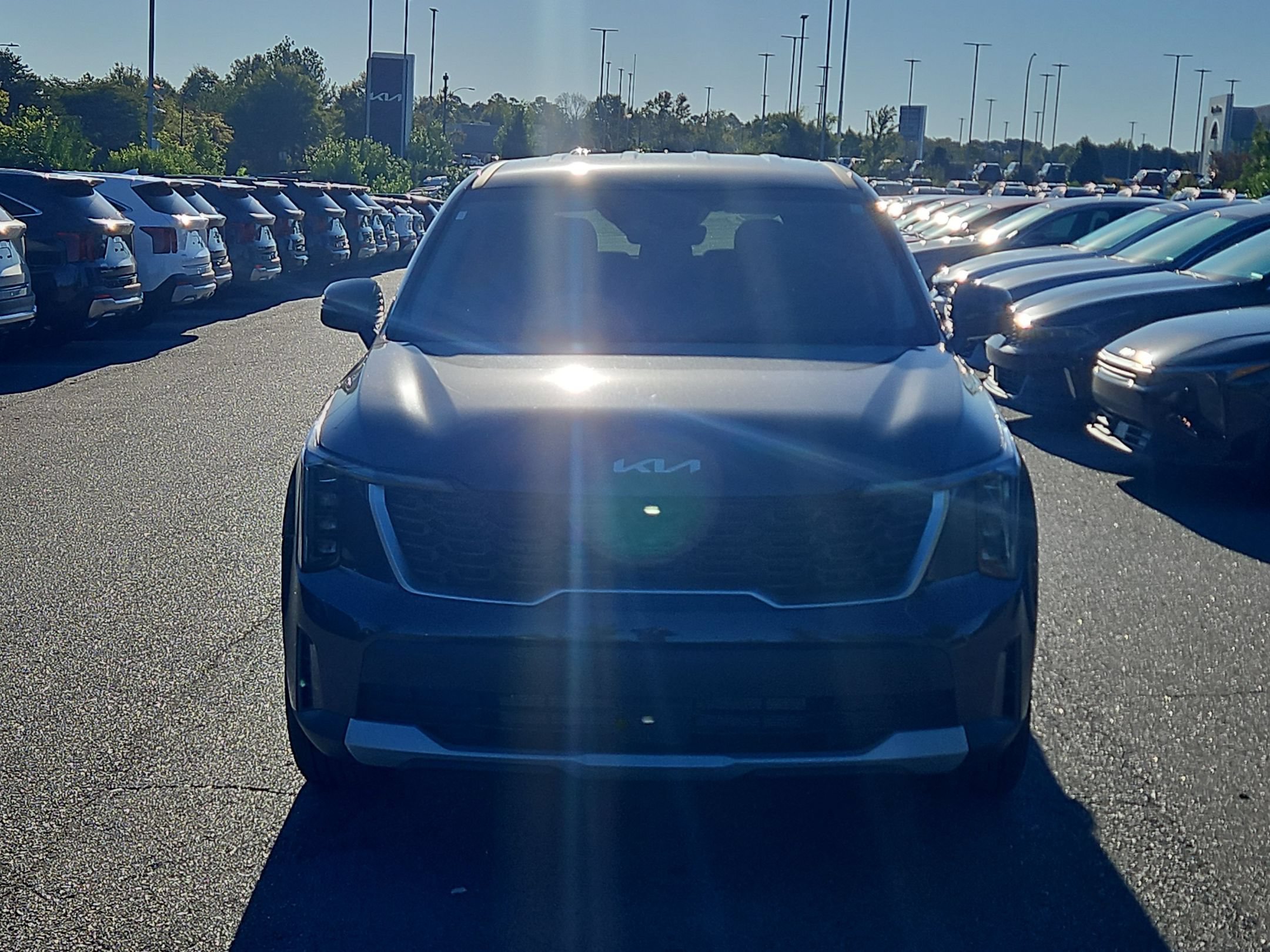 New 2026 Kia Sorento LX FWD image 2
