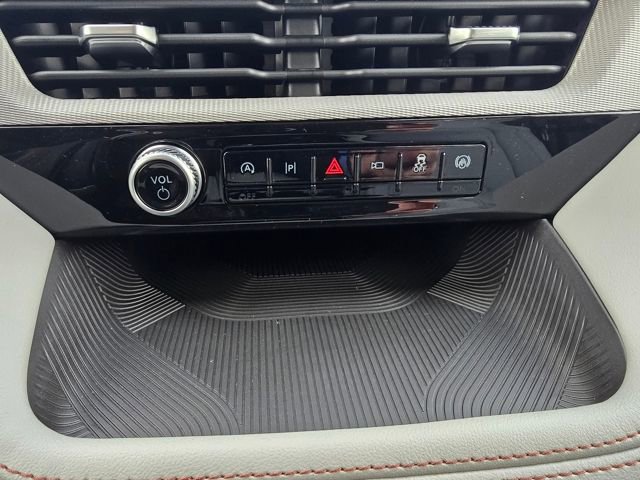 New 2026 Ford Explorer Active w/ Active Comfort Package image 21