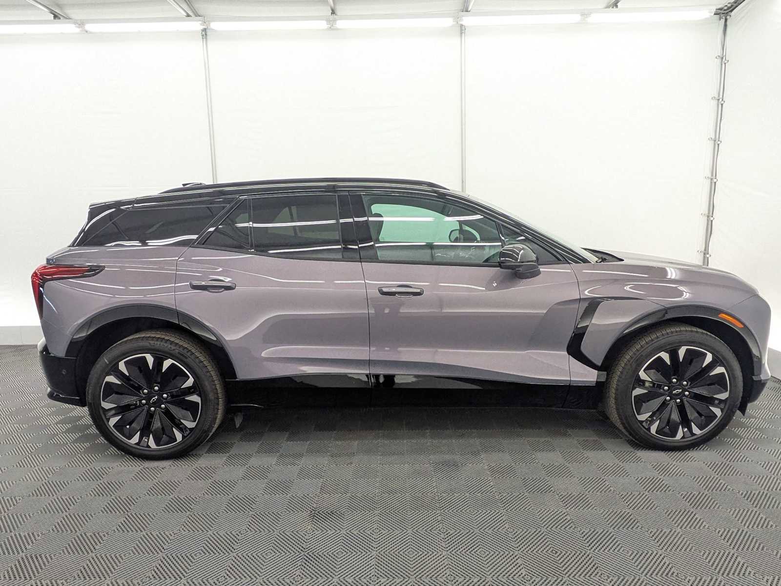 New 2026 Chevrolet Blazer EV RS image 7