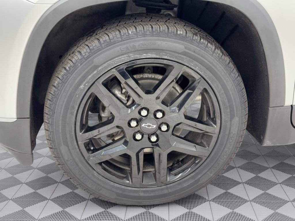 Used 2021 Chevrolet Traverse LT AWD/4WD image 13