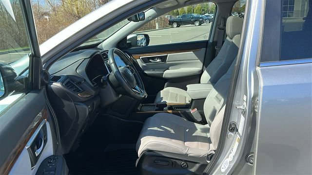 Used 2020 Honda CR-V Touring image 9
