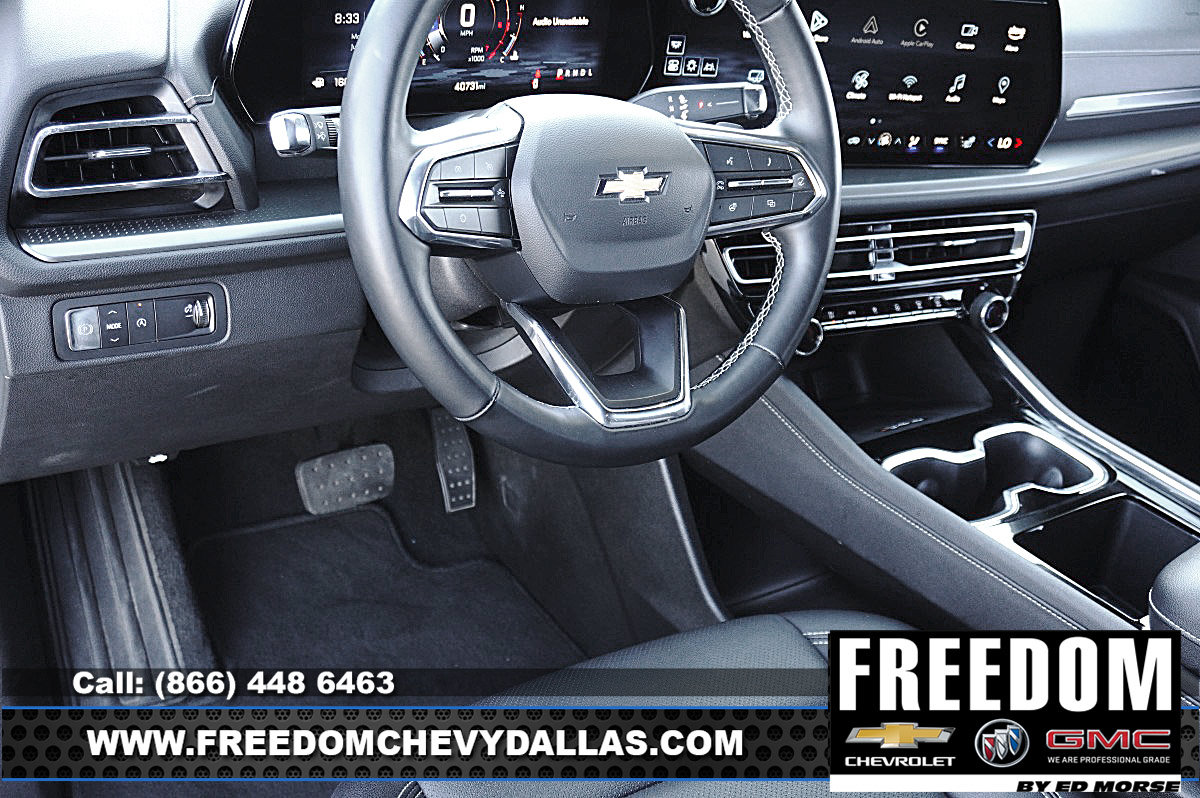Certified 2025 Chevrolet Traverse LT FWD image 21