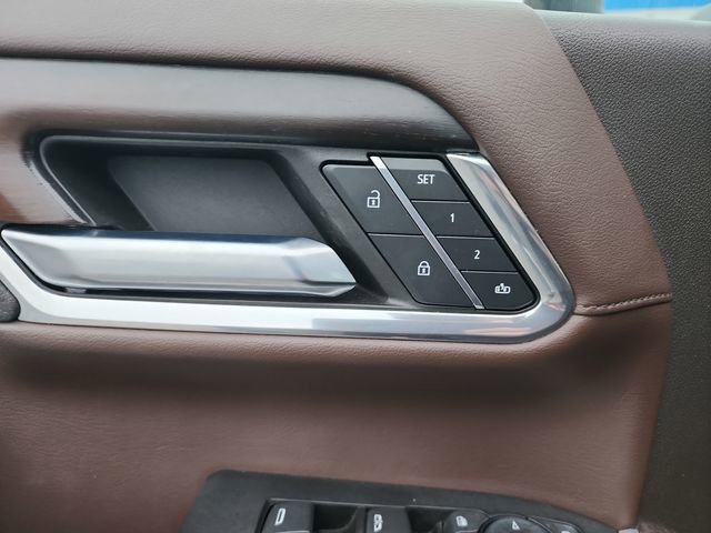 Used 2024 GMC Sierra 2500 Denali w/ Denali Reserve Package image 19