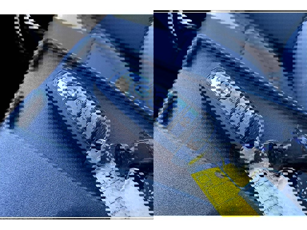 Used 2021 Ford F150 Lariat w/ Equipment Group 501A Mid image 14