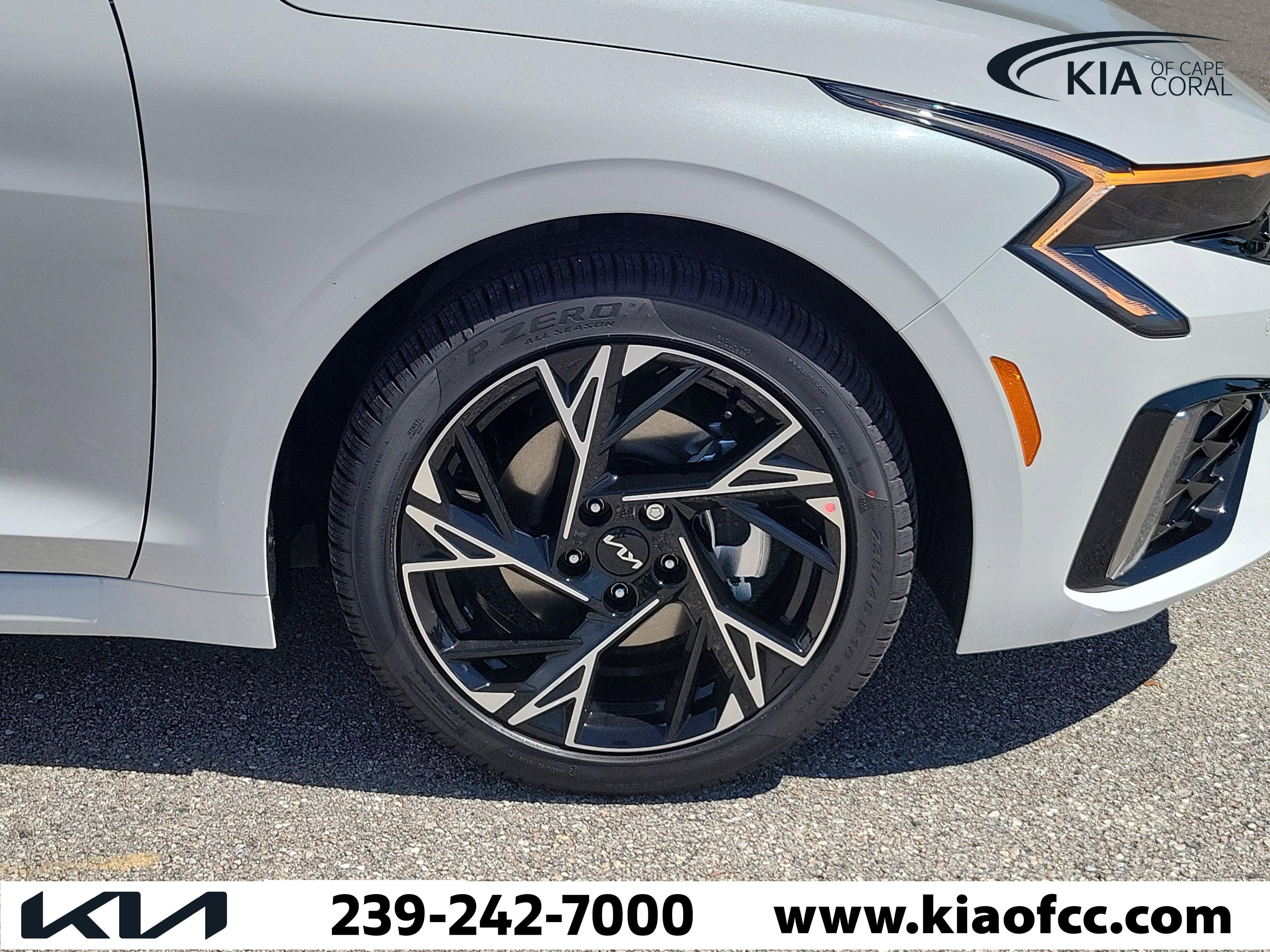 New 2026 Kia K5 GT-Line FWD image 7