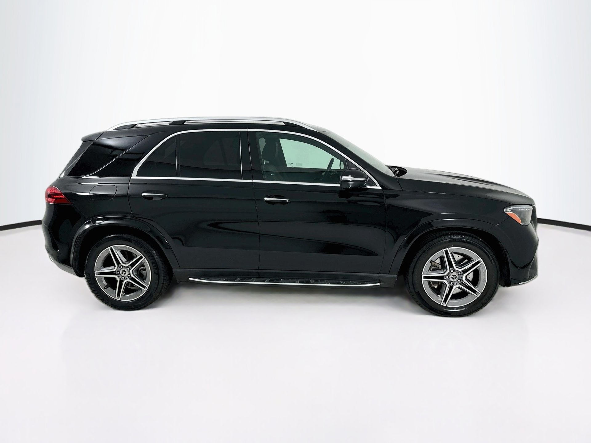 Certified 2026 Mercedes-Benz GLE 350 4MATIC image 9