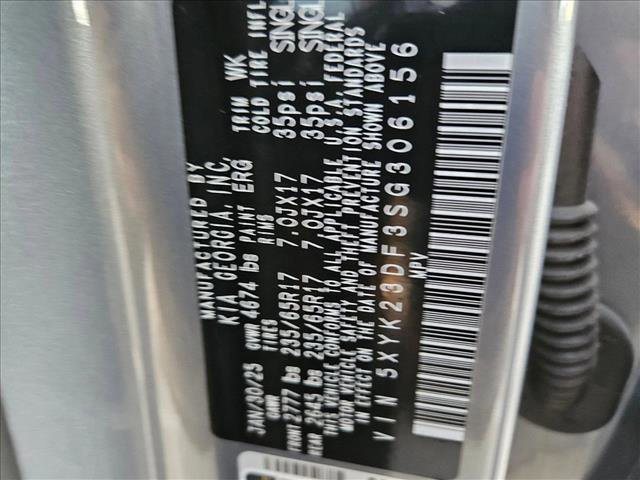 Used 2025 Kia Sportage LX image 24